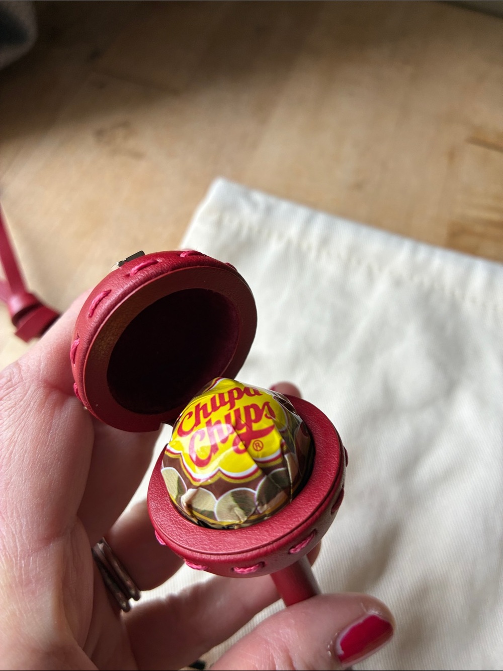 Fendi x Chupa Chups Selleria Leather Lollipop Holder Bag Charm! - Picture 6 of 8